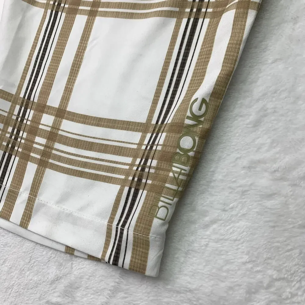 NWT Billabong Mens Sz 33 Boardshorts Hybrid Chino Tan White Plaid Preppy Swim